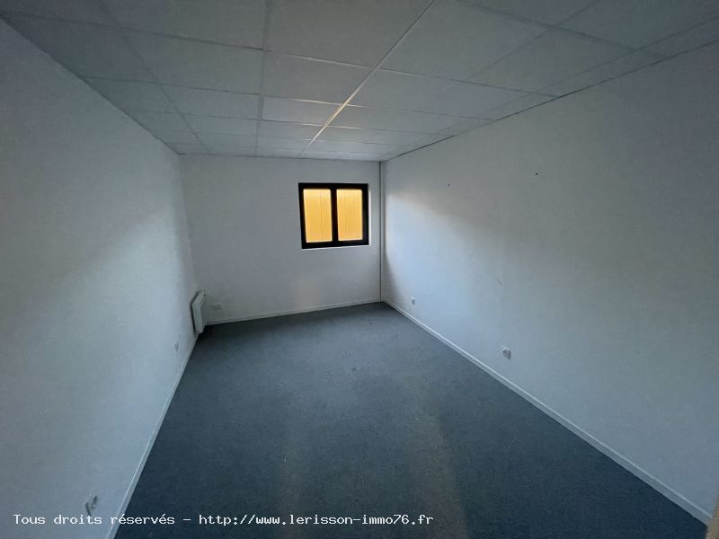 LOCAL COMMERCIAL - BELBEUF - 5 pièce(s) - 91 m² :: Loyer mensuel : 1 200 €